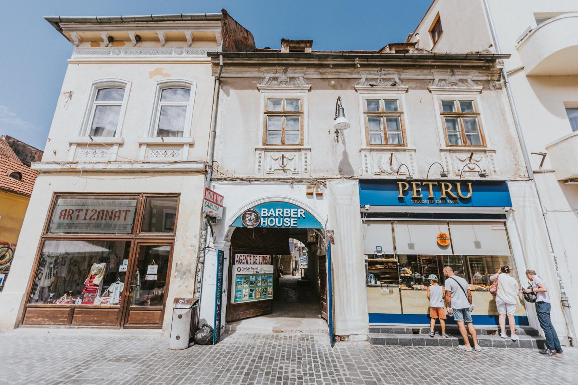 Locart -Cozy Downtown Apartment, Near Black Church With Free Wi-Fi Брашов Экстерьер фото